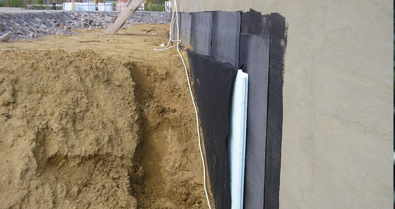 Moisture Barrier Against Ground Moisture: When “Saving Money” Really Means Throwing Money Out the Window